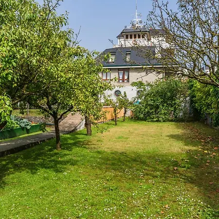 Cecilia - Casa Marinera Con Piscina Y Jardin Vila
