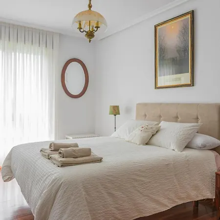 Villa Cecilia - Casa Marinera Con Piscina Y Jardin