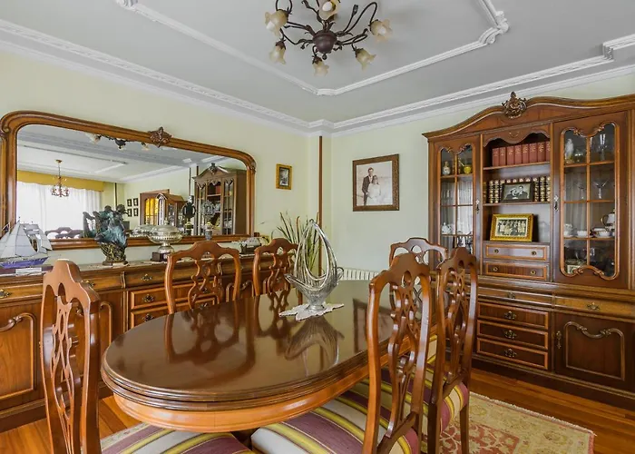 Cecilia - Casa Marinera Con Piscina Y Jardin Villa Colindres