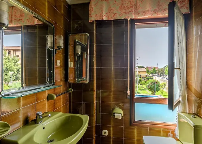 Villa Cecilia - Casa Marinera Con Piscina Y Jardin